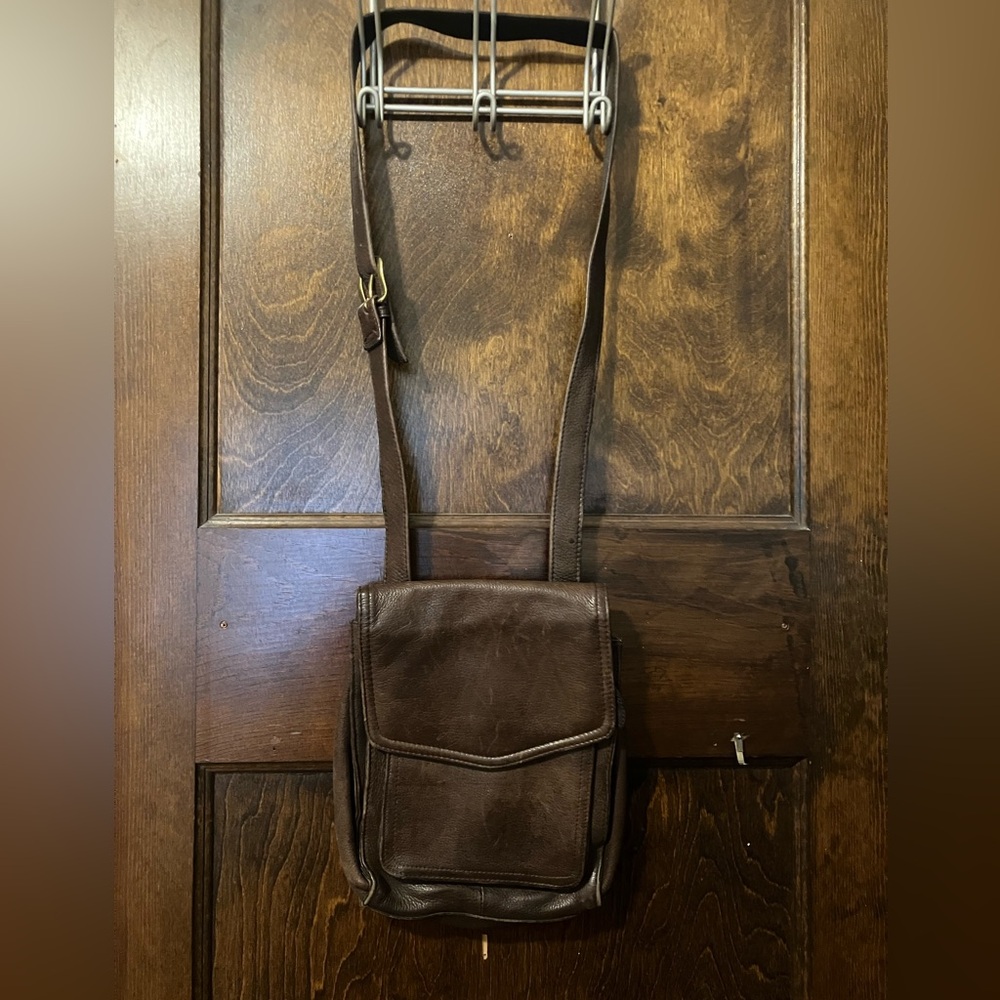 Fossil Brown Leather Crossbody bag.